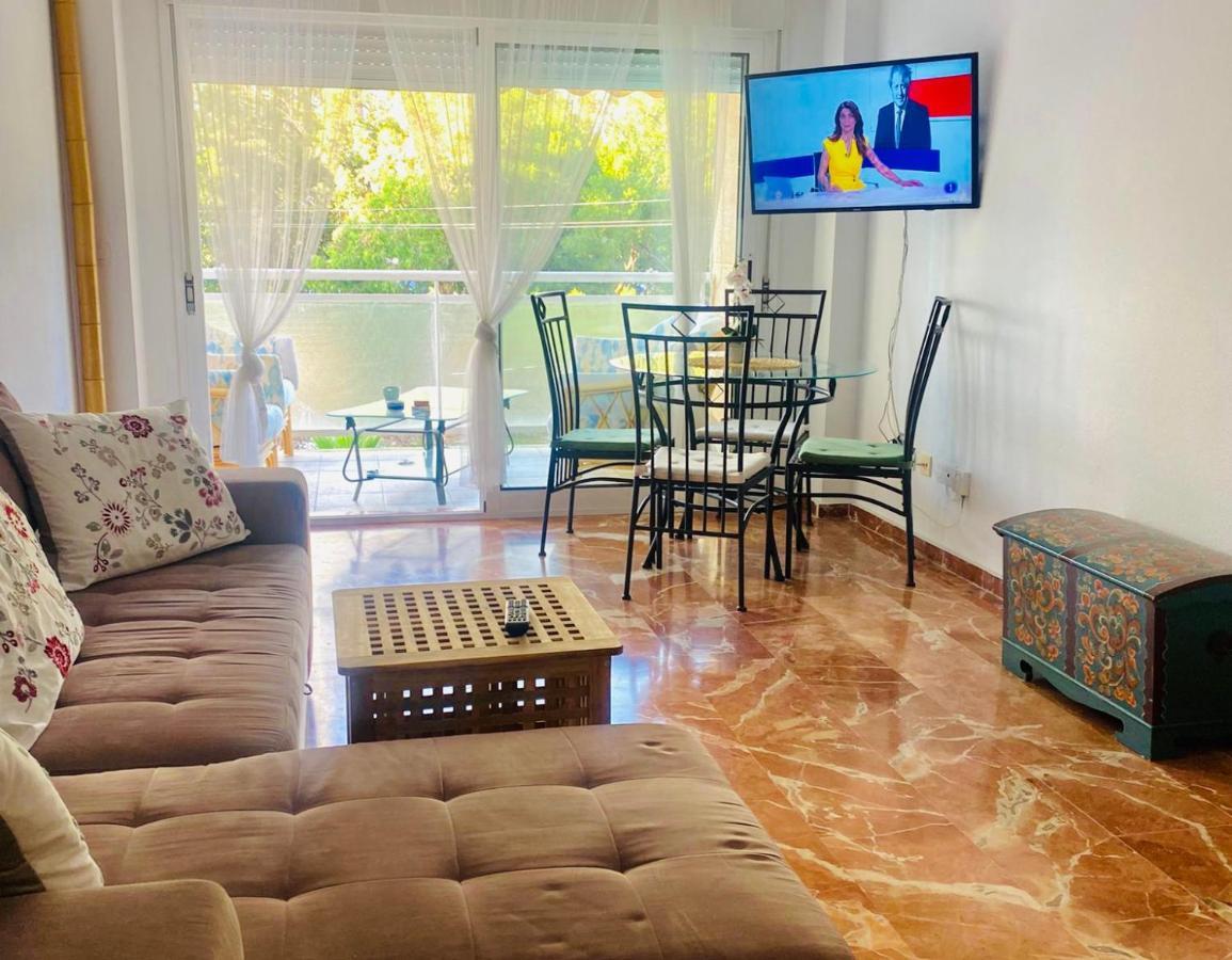 בנידורם Magic Studio With Swimming Pool מראה חיצוני תמונה